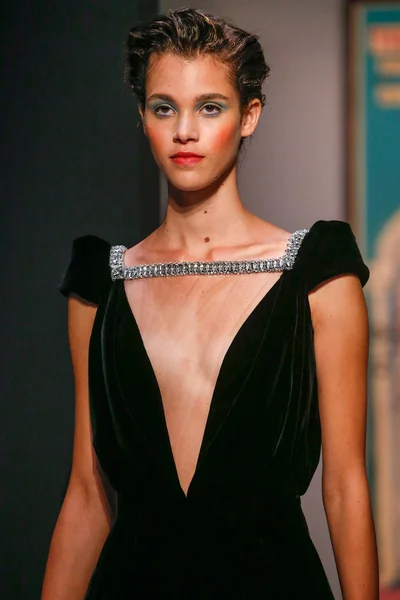 Look 102